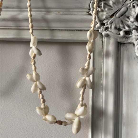Seashells necklace lot - 3 pcs - Picture 2 of 5
